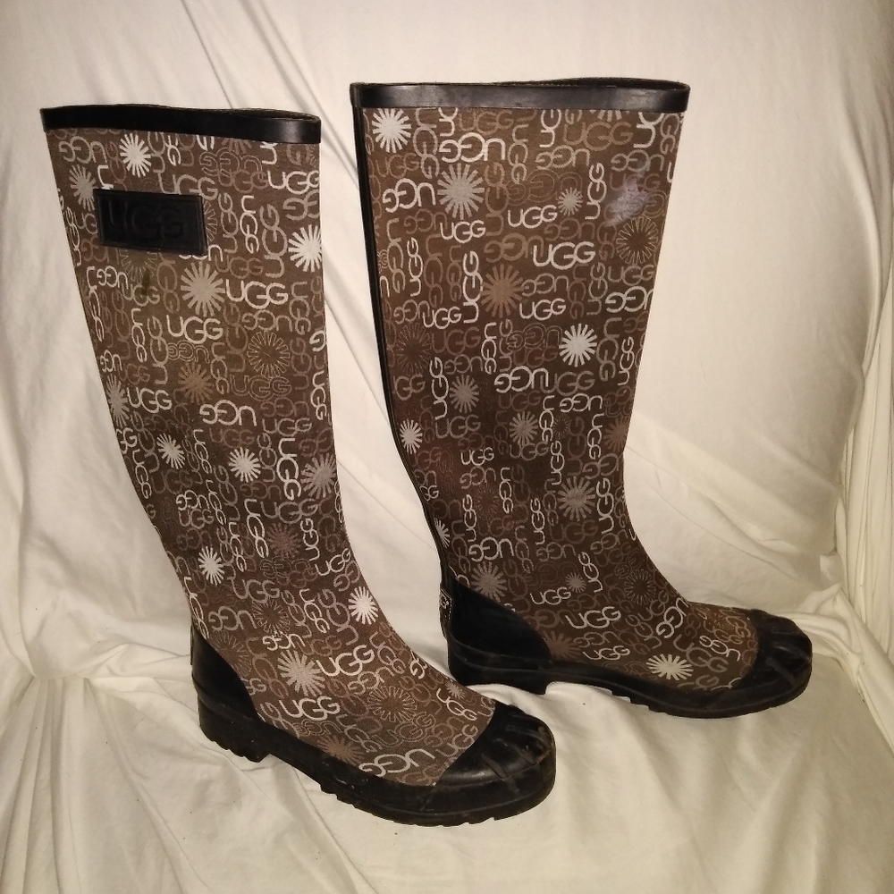 UGG rain boots